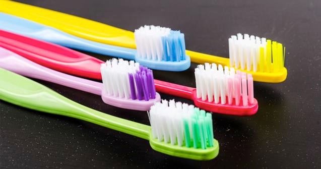 Cabinet orthodontiste Guilherand Granges Brosse-a-dent-1